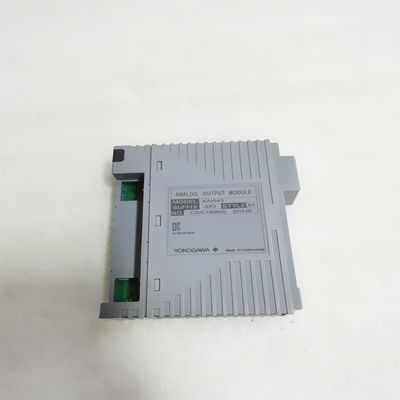 Το YOKOGAWA AAI543-S53 PLC συνδέει τις ενότητες εισόδου και εξόδου στο χώρο